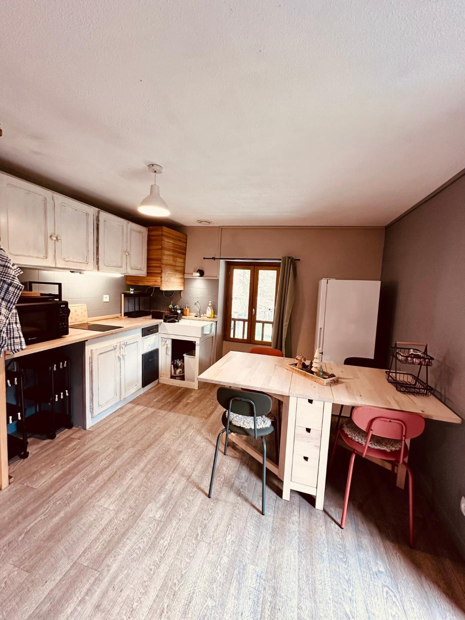 Le Dune Logement Le Bourg-dʼOisans Eksteriør billede